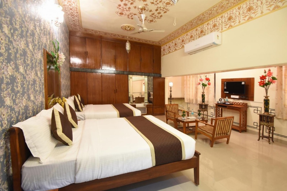 Virasat Mahal Heritage Hotel-Jaipur City Center